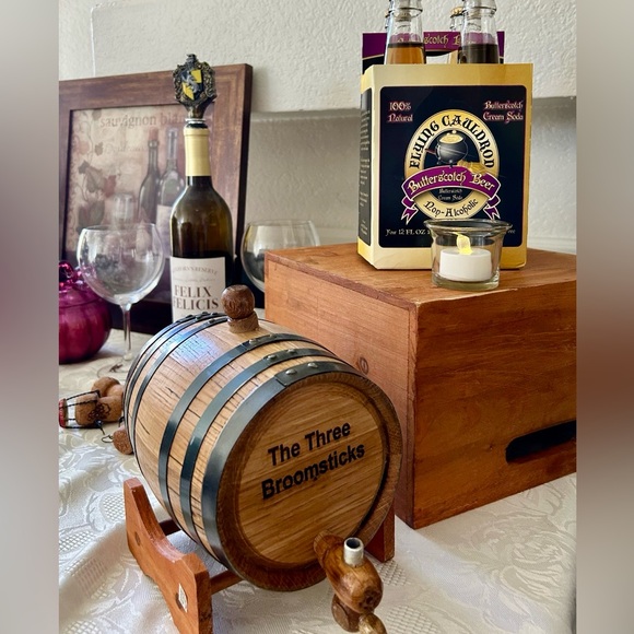 ‘The Three Broomsticks’ Customized Oak Whiskey Infusion Barrel. For Decoration. - Picture 1 of 6